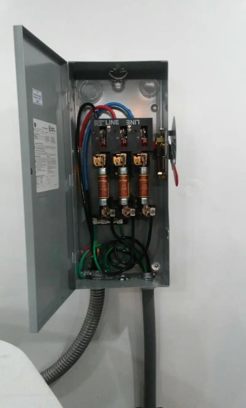 Three-phase disconnect switch installed for Electrical Wiring & Rewiring in Swartz Creek